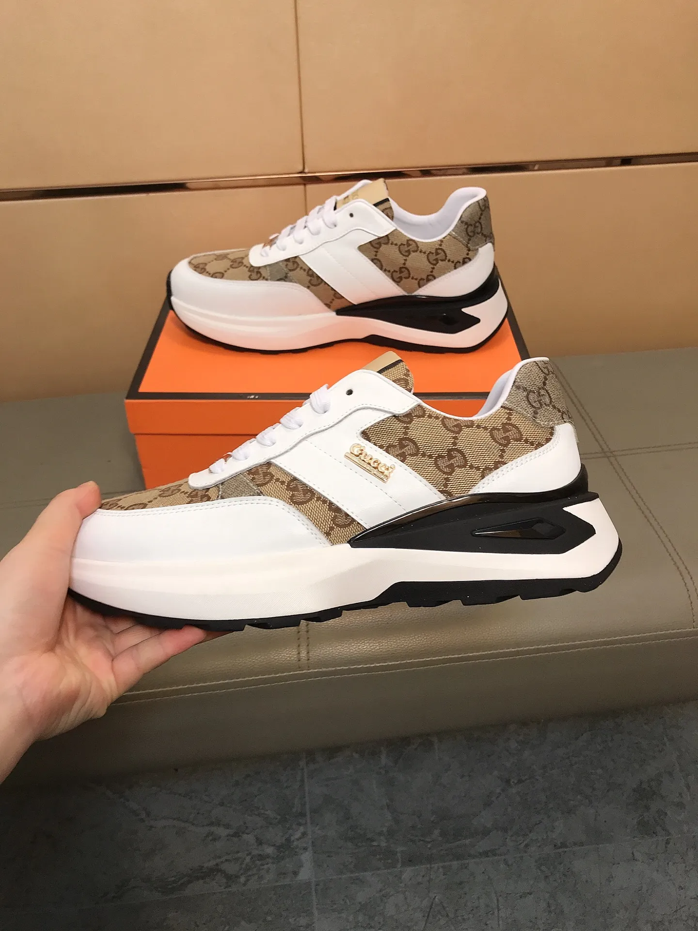 Ex-factory price 442 👟👟🆕🆕 (GUCCI) latest casual and fashionable men's shoes, hot style 💥 simple and elegant style, exclusive for trendy men, the upper is made of cowhide + brand printed fabric, sheepskin lining + foot pads, soft and comfortable outsole! 38-44.